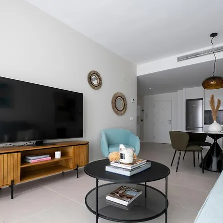 Lägenhet Celere, 200m From The Sea And 4km From Golf