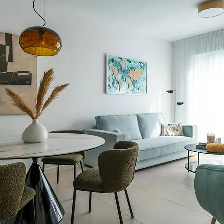 Celere, 200m From The Sea And 4km From Golf Lägenhet *