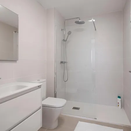 Celere, 200m From The Sea And 4km From Golf Lägenhet Estepona